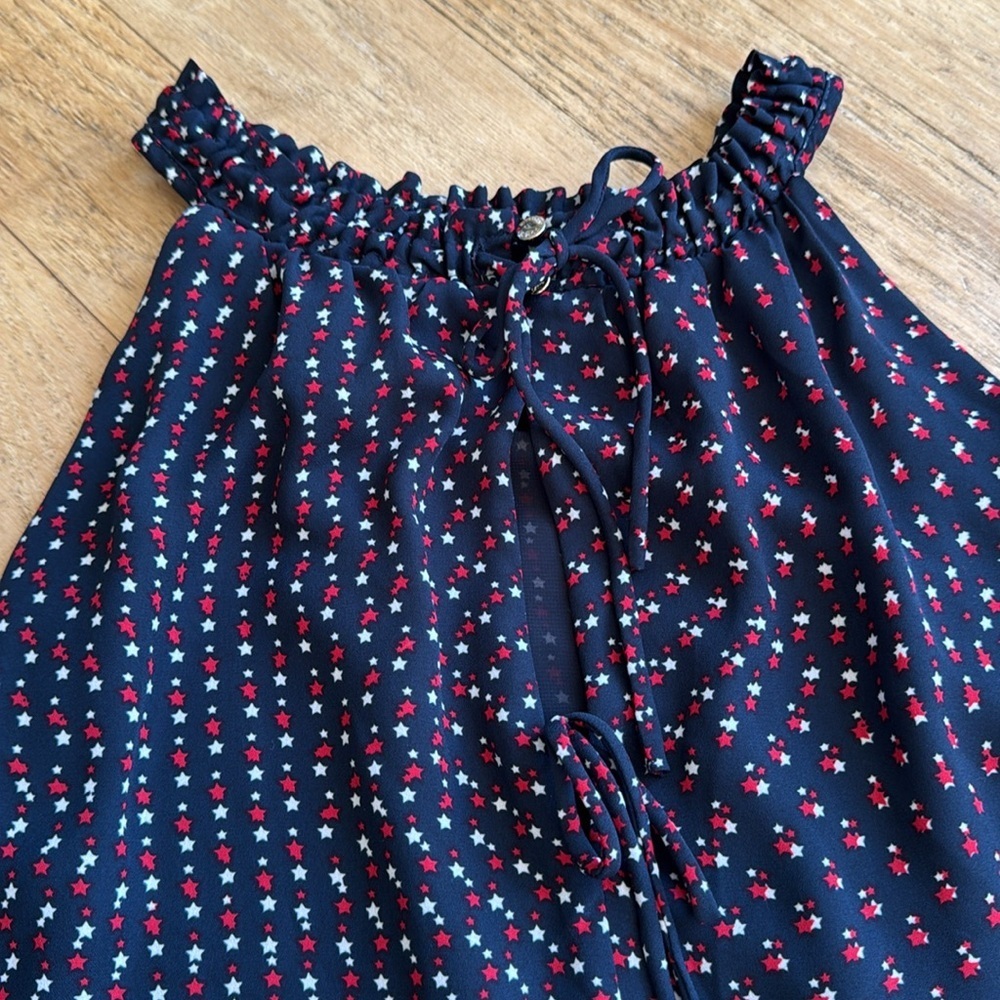 Tommy Hilfiger top EUC size Medium - Picture 7 of 12